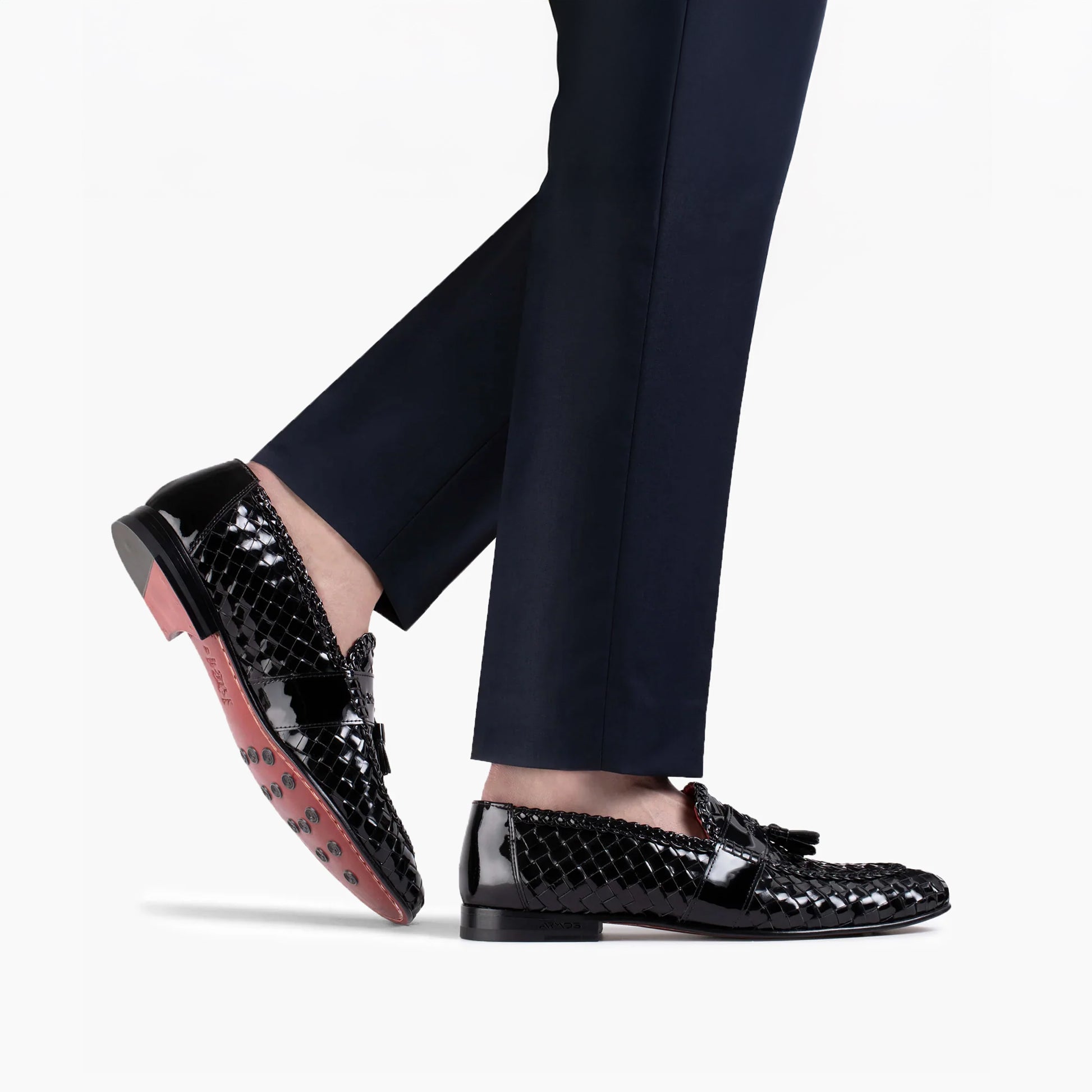 Հյուսված դասական չարոխներ