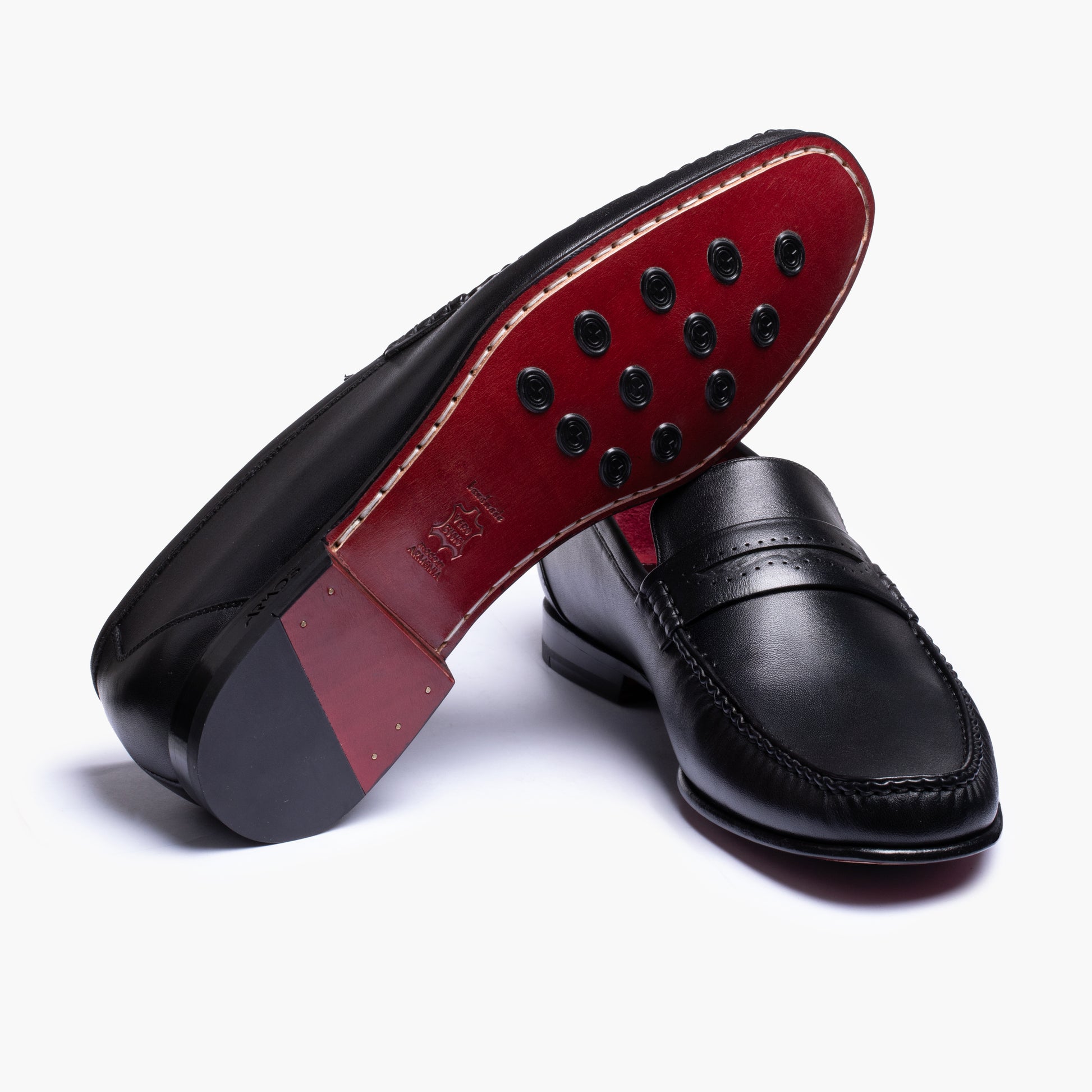 Կլասիկ սև չարոխ