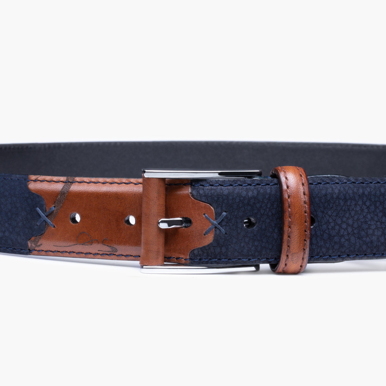 Գոտի կաշվից և նուբուկից