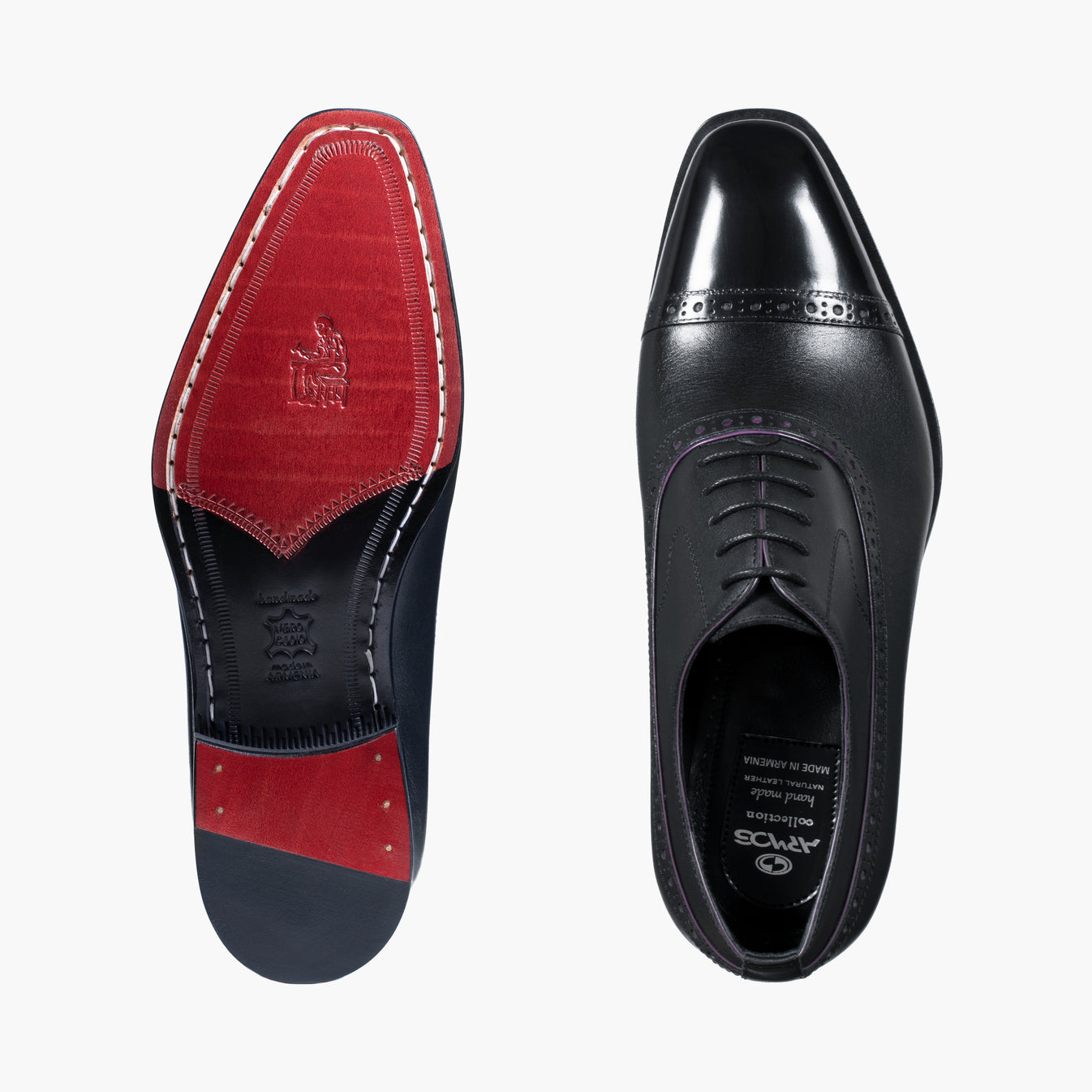 Մանուշակագույն քուղերով կոշիկներ