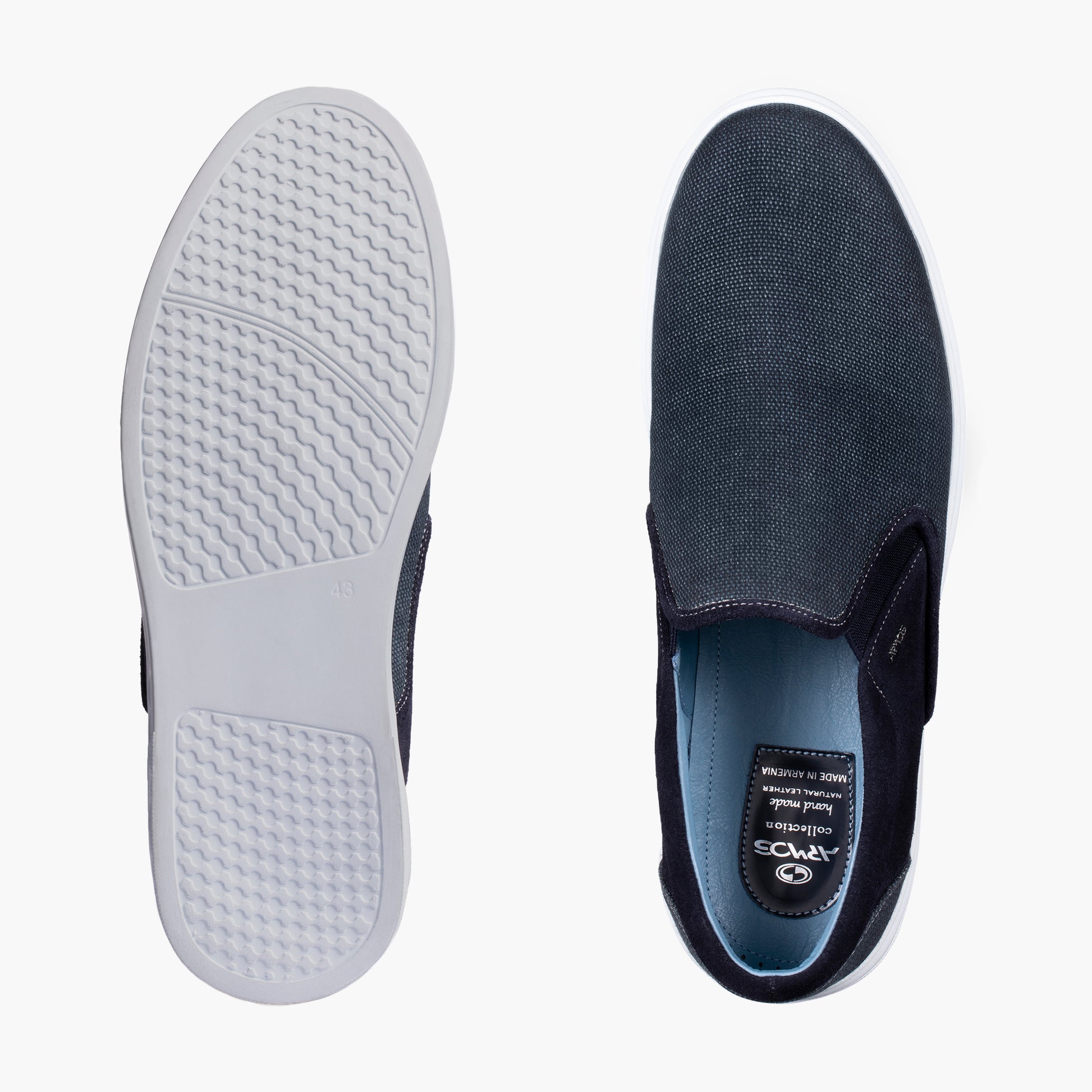 Կապույտ սպորտային կոշիկներ լեոնի մանրաթելերից