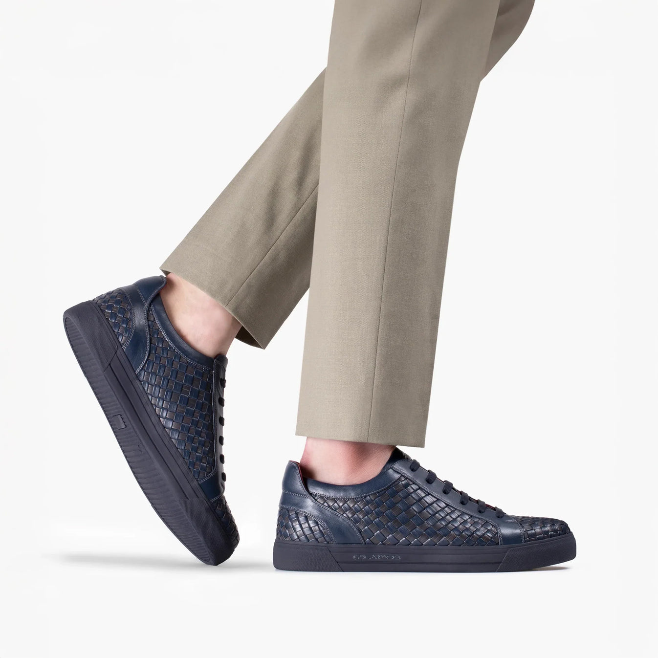 Կրկնակի հյուսված սպորտային