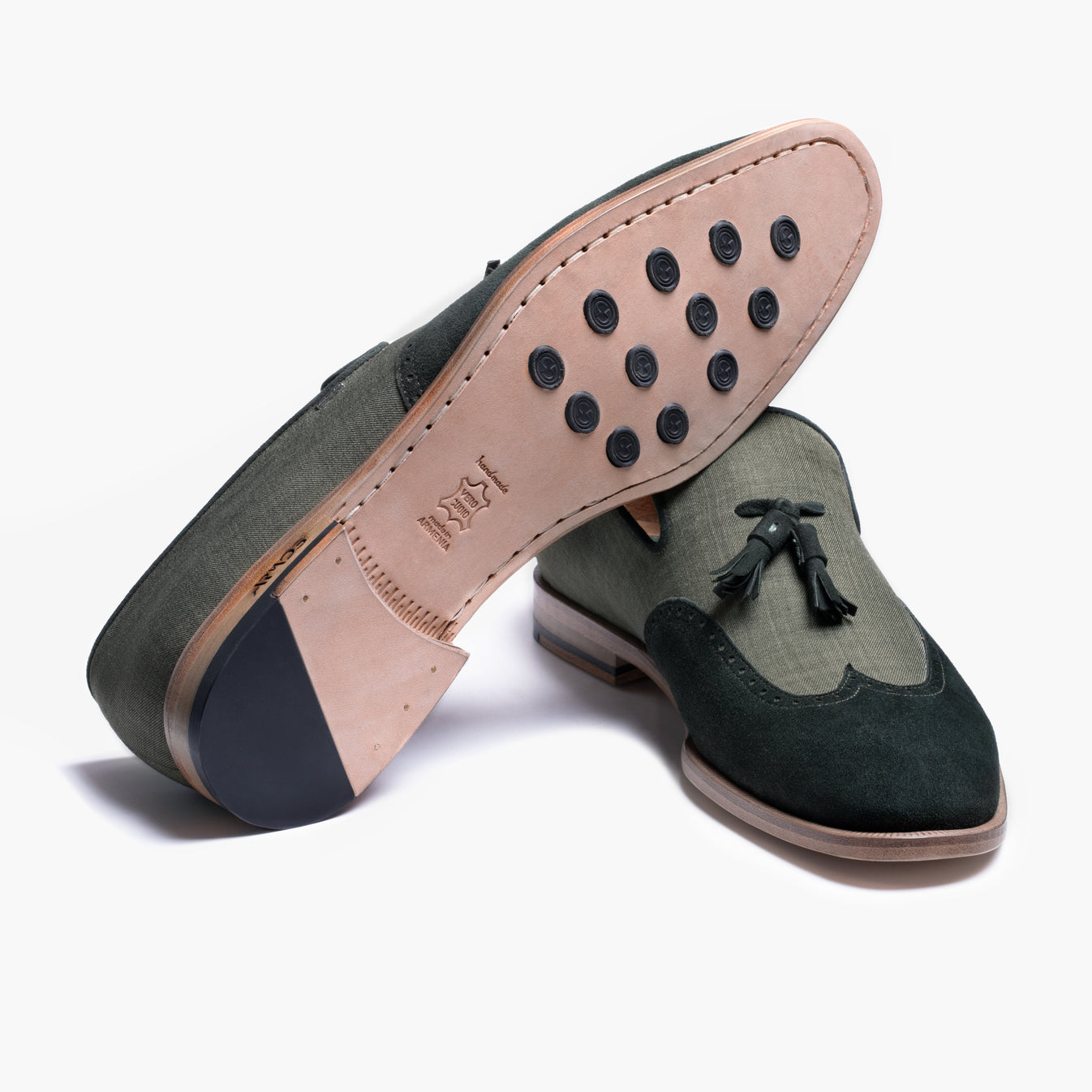 Կանաչ ծպքերով լոֆեր