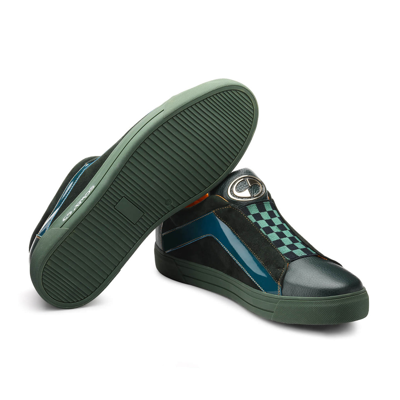 Կապտականաչ սպորտային կոշիկներ