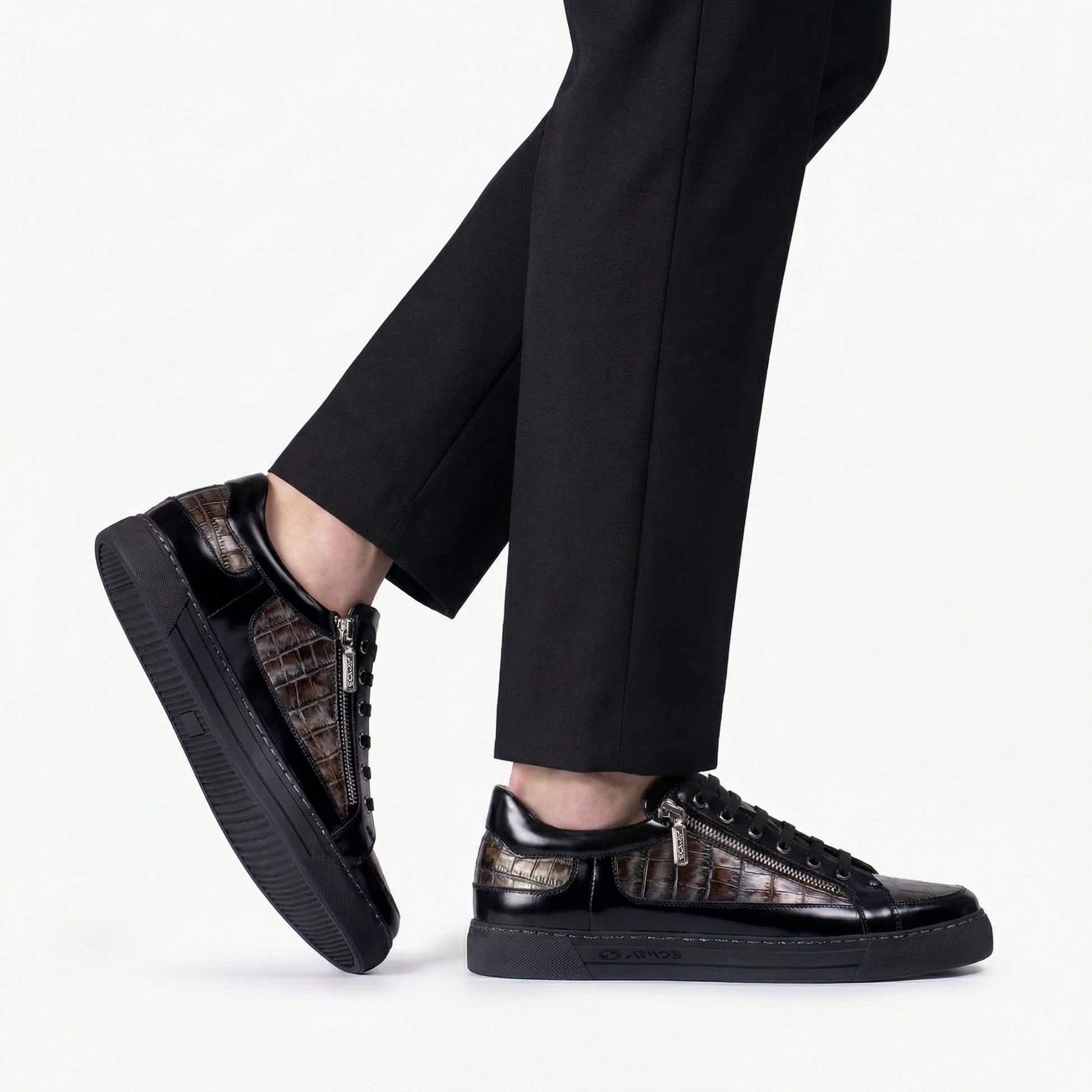 Կաշվե սպորտային կոշիկներ