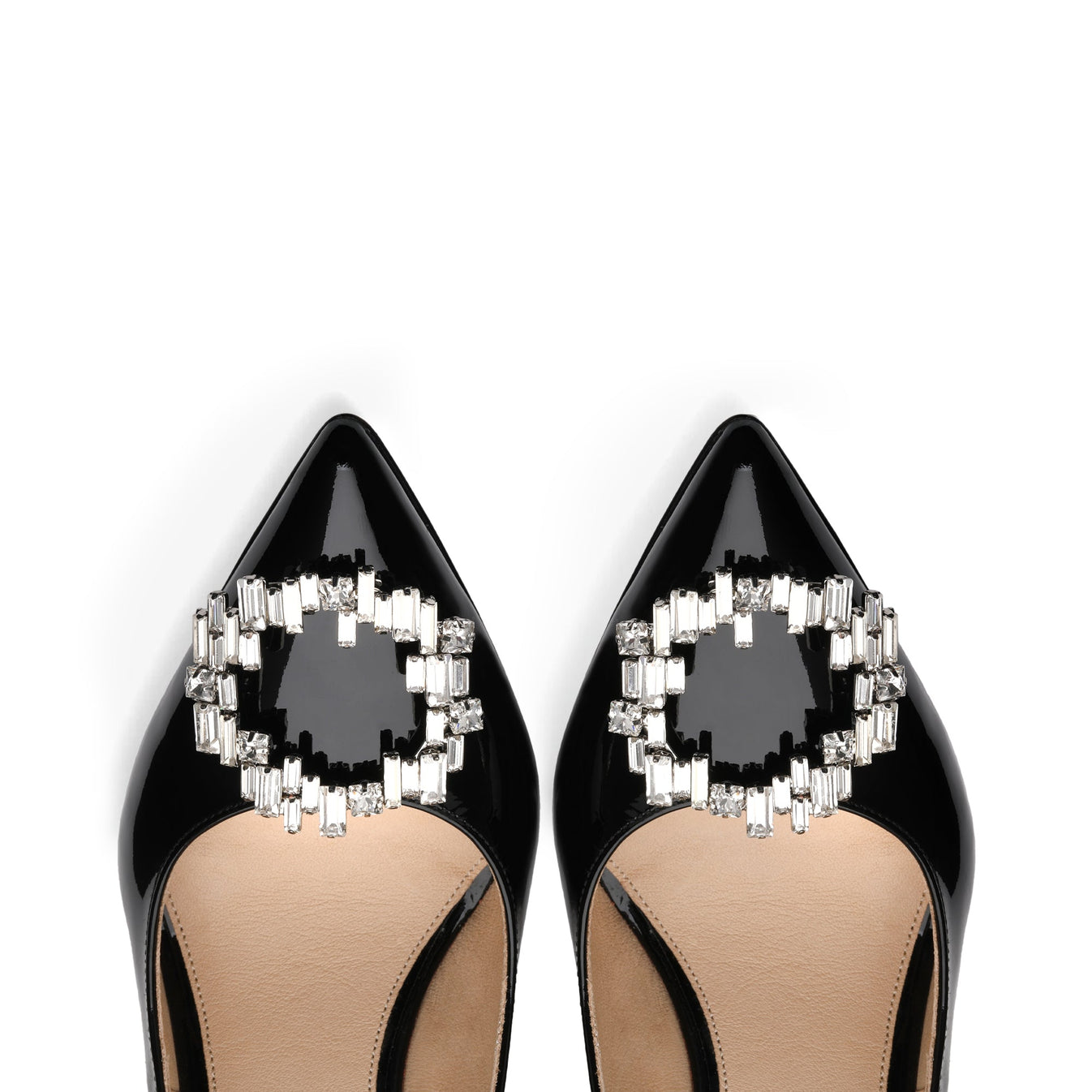 Դասական լաքապատ կոշիկներ կլոր բրոշով