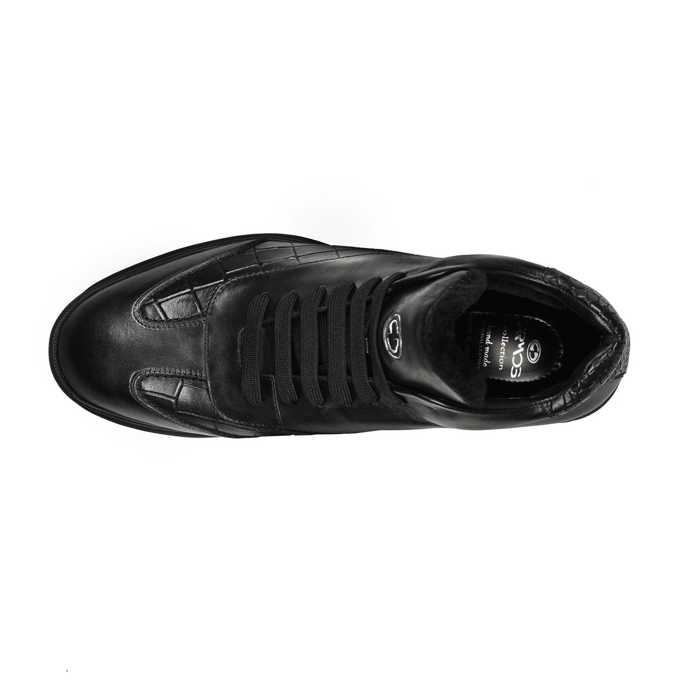 Սև սպորտային կոշիկներ կոկորդիլոսի պրինտով