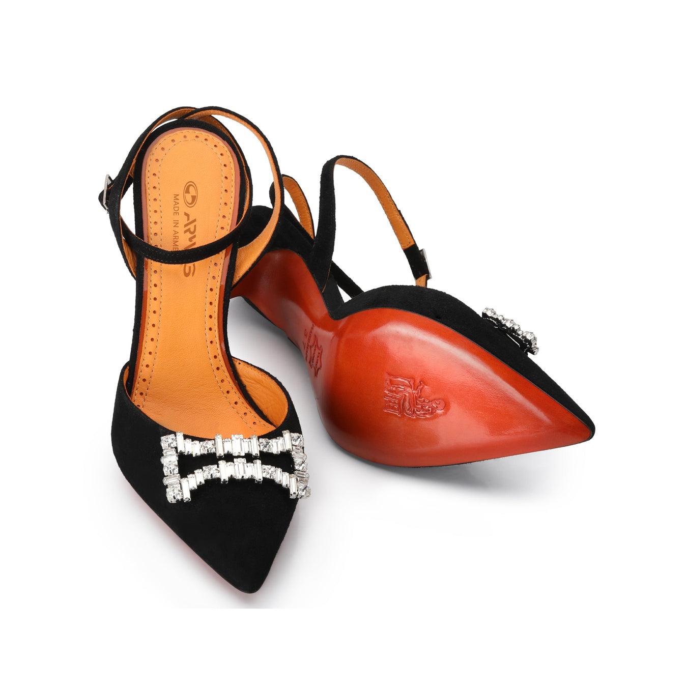 Զամշե կոշիկներ բրոշով